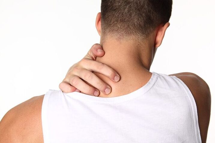 Sa unang yugto sa osteochondrosis sa cervical spine, ang kahasol makita sa liog